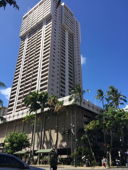 Building Photo - 2240 Kuhio Ave.