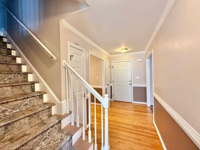 Building Photo - 3001 Eric St