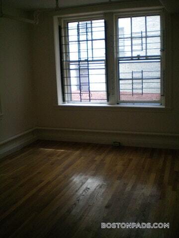 Building Photo - 1450 Commonwealth Ave