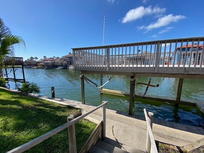 Building Photo - Updated, Waterfront Home w/ Boatlift and Yard