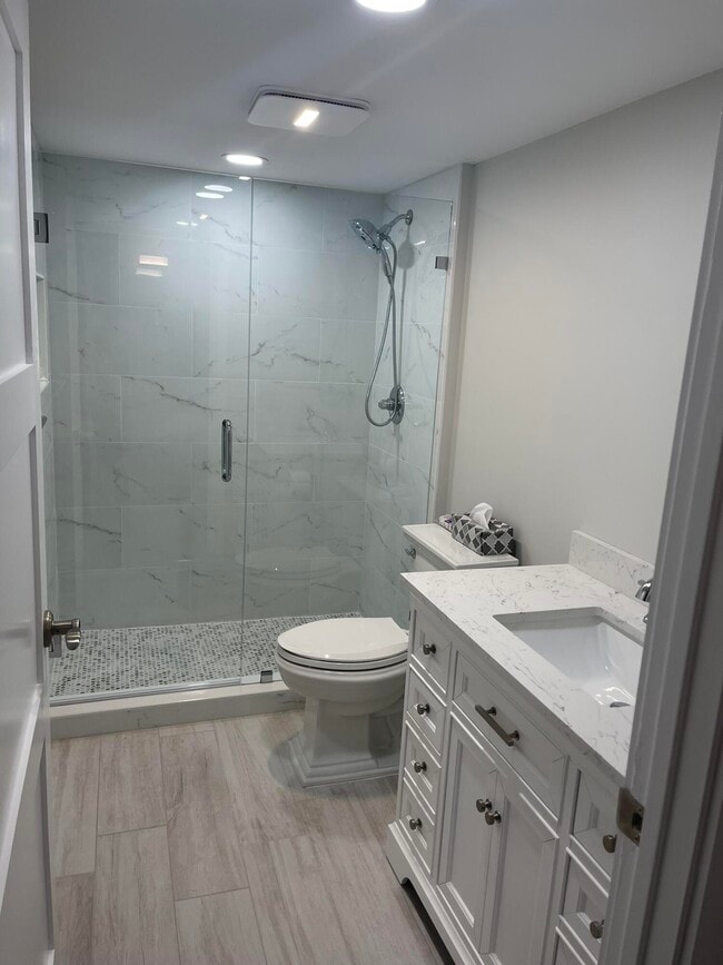 Building Photo - 401 S Seas Dr