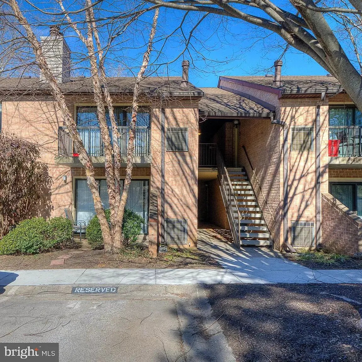 Building Photo - 61 Le Forge Ct