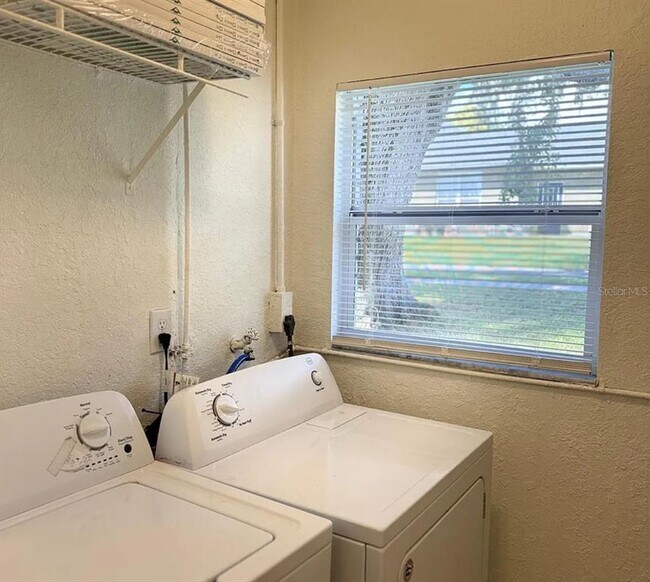 Building Photo - 139 E Patterson St