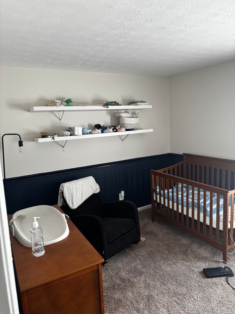 Building Photo - 420 Patriots Way