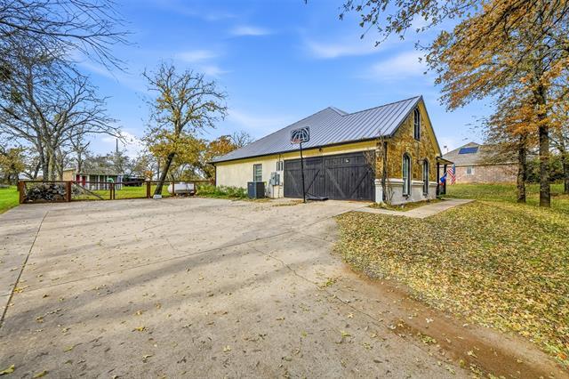 Building Photo - 156 Howard Newby Ln