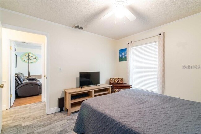 Building Photo - 1907 Coral Tree Ct