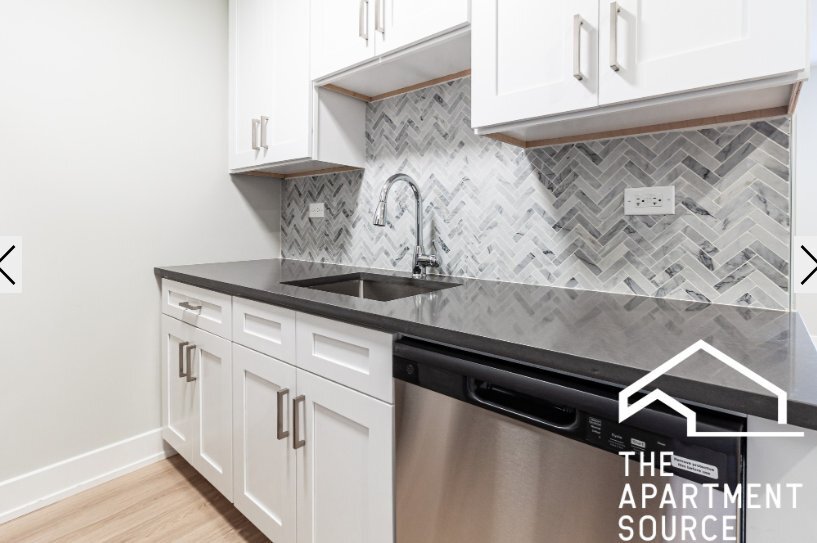 Building Photo - 530 W Aldine Ave