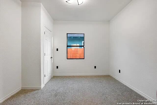 Building Photo - 2031 S Trinity St