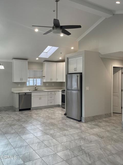 Building Photo - 2598 Seahorse Ave