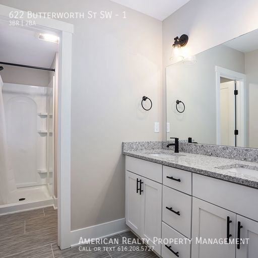 Building Photo - 622 Butterworth St SW