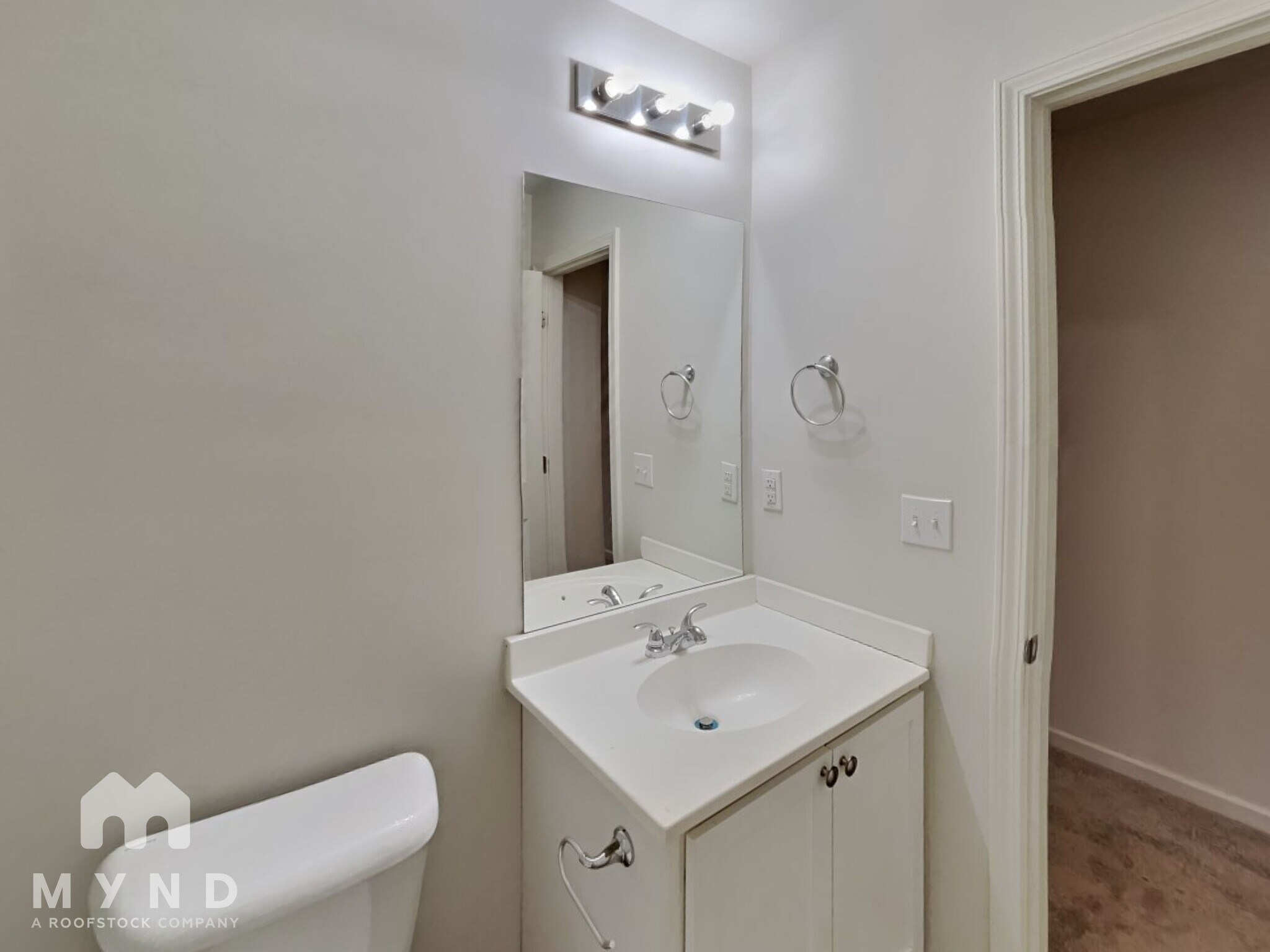 Building Photo - 344 Freeman Cir