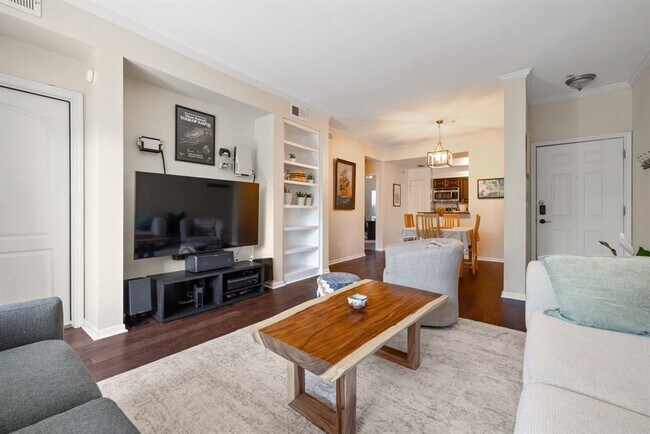 Building Photo - 6000-3 Shepherd Mountain Cove