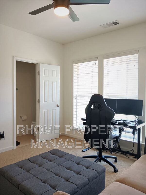 Building Photo - 4859 Payson Terrace SE