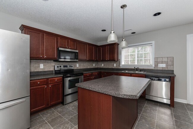 Building Photo - 459 Averasboro Dr