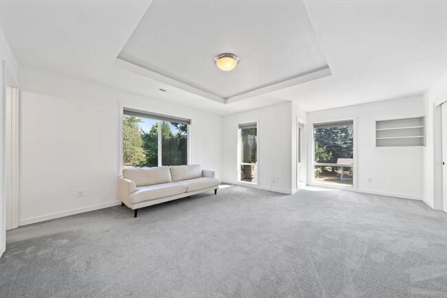 Building Photo - Modern 3 Bedroom + 2.5 bath home in SE Portland!! Brentwood Neighborhood with Air Conditioning!!