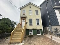 Building Photo - 340 Townsend St