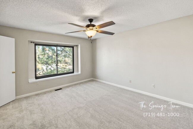 Building Photo - 2770 Richmond Dr