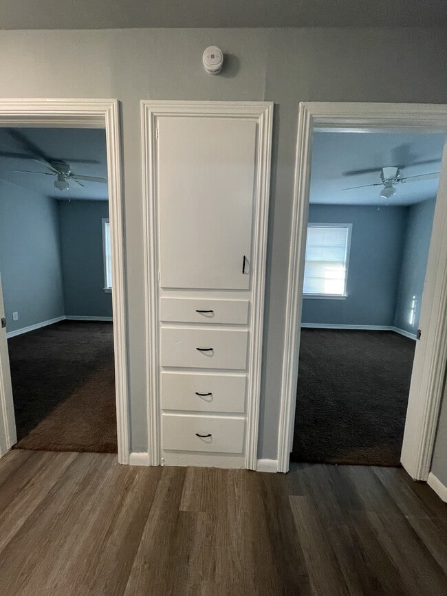 Building Photo - 722 NW 32nd St