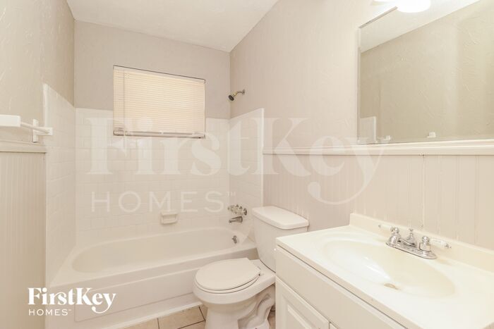 Building Photo - 9727 John Bank Dr