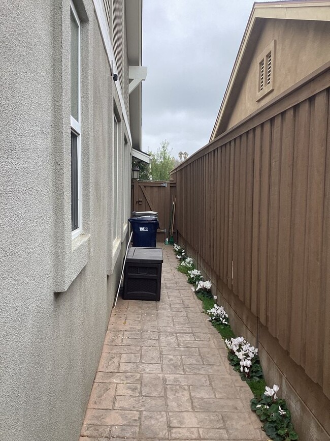 Building Photo - Beautiful Single Story Home in Old Orcutt's Stone Gate Development with easy access to VSFB