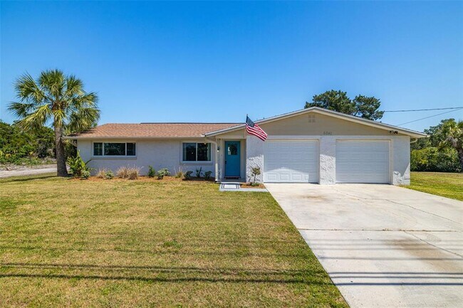 Primary Photo - 5041 Bay Blvd