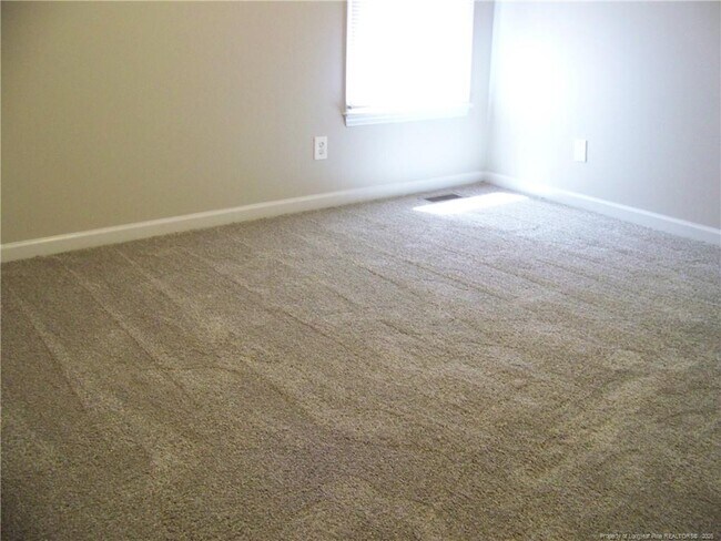 Building Photo - 1981 Wheeling St