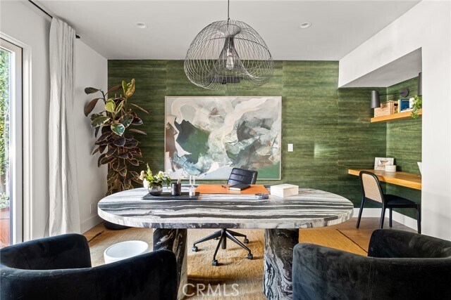 Building Photo - 5115 Los Feliz Blvd