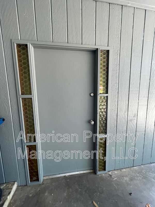 Building Photo - 7217 E 55th Pl