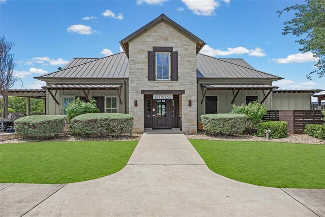 Building Photo - 2414 Powderham Ln