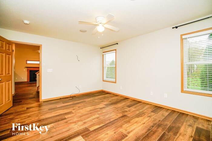 Building Photo - 57 Gold Meadow Dr