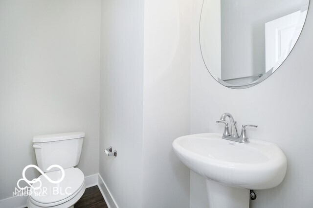 Building Photo - 696 Lagerfield Dr