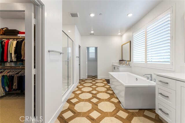 Building Photo - 26063 Wagon Dr