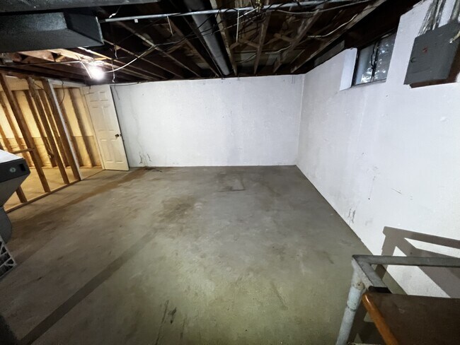 Building Photo - 3445 Allison Way