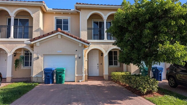 Primary Photo - 16562 SW 71st Terrace