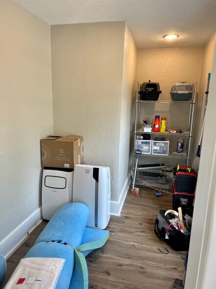 Large closet/storage room - 309 May St
