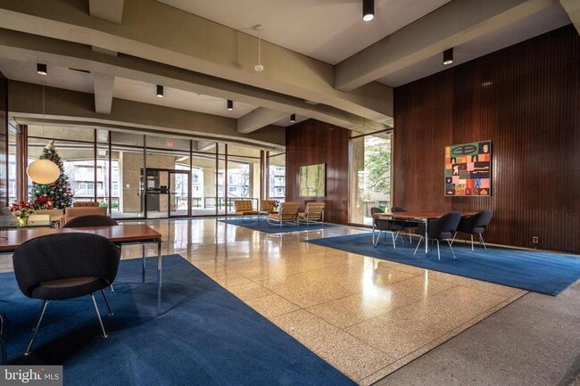 Building Photo - 429 N St SW