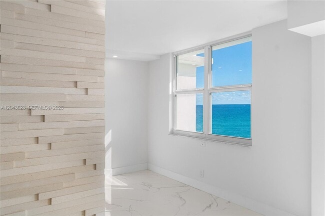 Building Photo - 4505 S Ocean Blvd