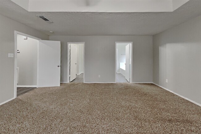 Building Photo - 1247 Kings Creek Trail