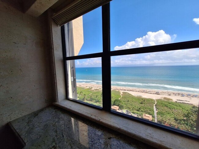 Building Photo - 3400 N Ocean Dr