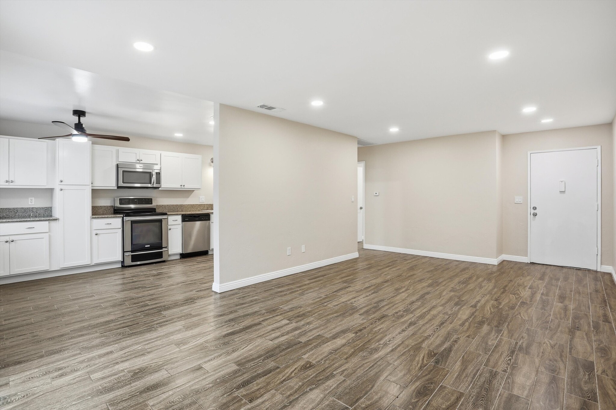 Building Photo - 840 Bonita Ave