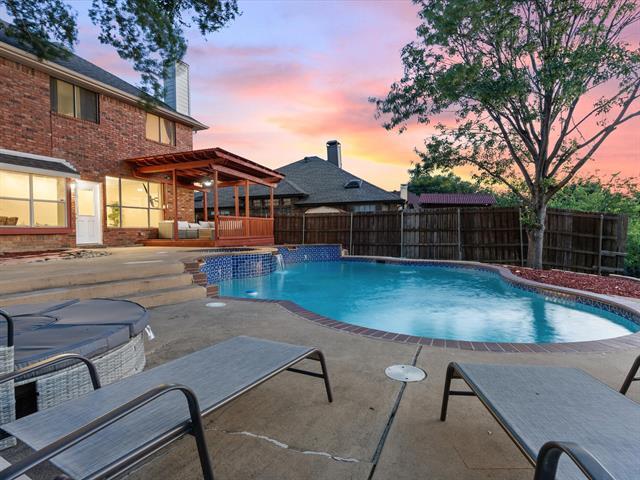 Building Photo - 1339 Barclay Dr