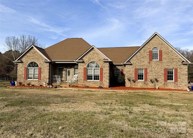 Building Photo - 5919 Newell Dr