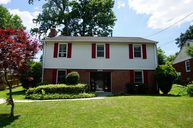 Primary Photo - 3812 Littleton St