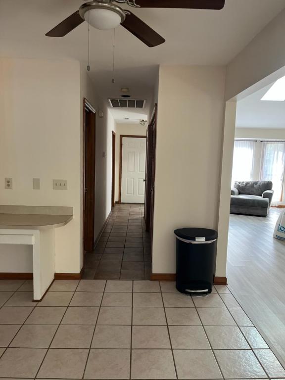 Building Photo - 3 Bayberry Cir