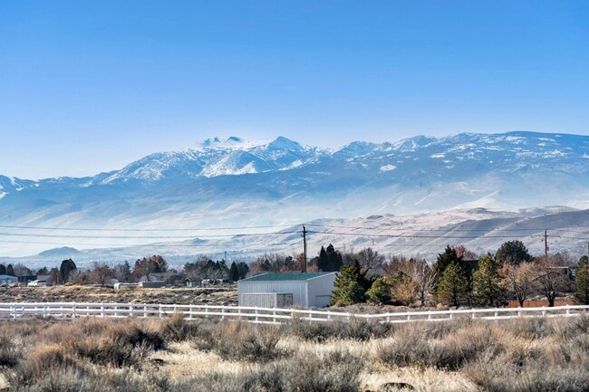 Building Photo - Country Living Single Story Home in Spanish Springs