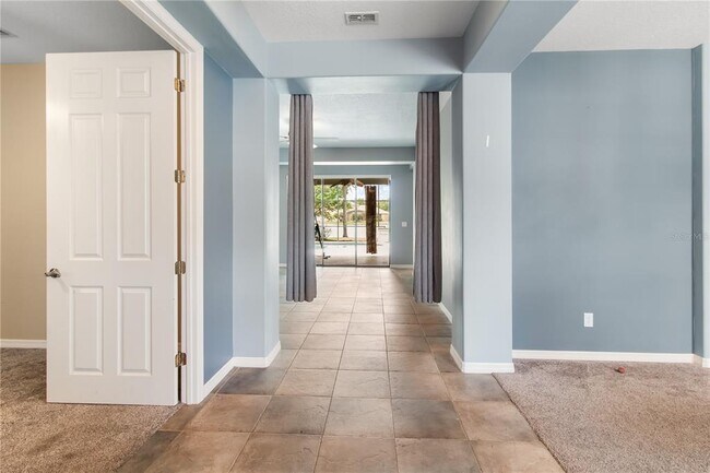 Building Photo - 2860 Lafayette Trace Dr