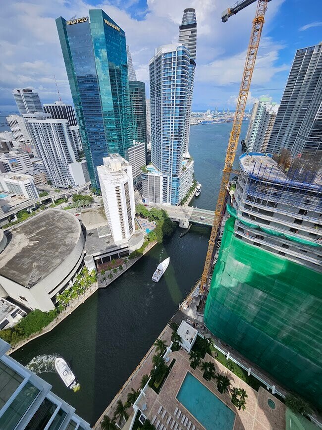 Building Photo - 31 SE 5th St