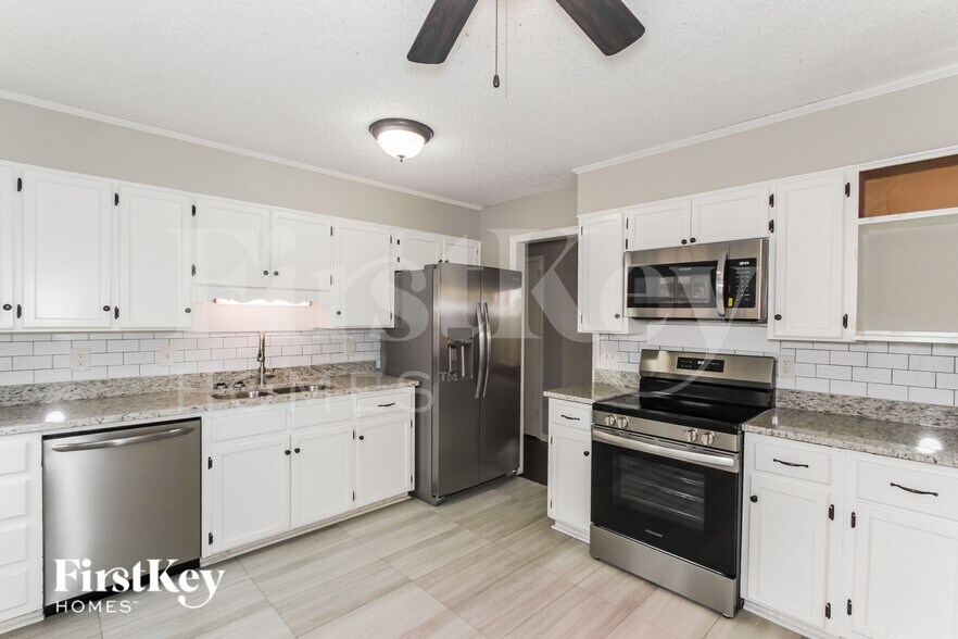 Building Photo - 1312 Whirlaway Cir