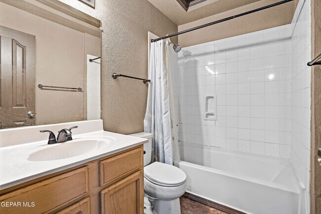 Building Photo - 14069 Lago Seco Dr