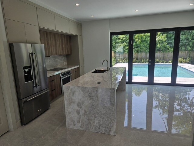 Building Photo - 6500 SW 84th St